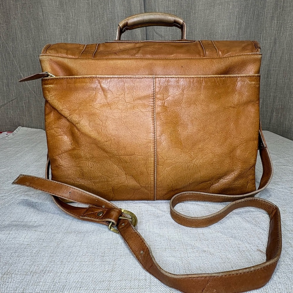 Frye Vintage Leather Flap Top Briefcase Messenger Bag - Picture 2 of 12